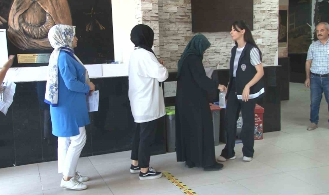 Adıyaman'da KPSS Ön Lisans sınavı yapıldı