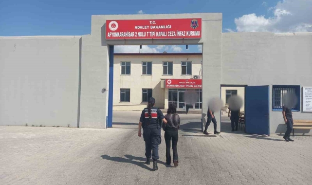 Afyonkarahisar'da kaçak şahıs yakalandı