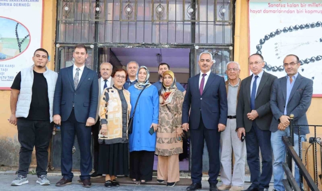 AK Parti MKYK üyesi Dr. Reşide Yüksel Oltu'da vatandaşlarla buluştu