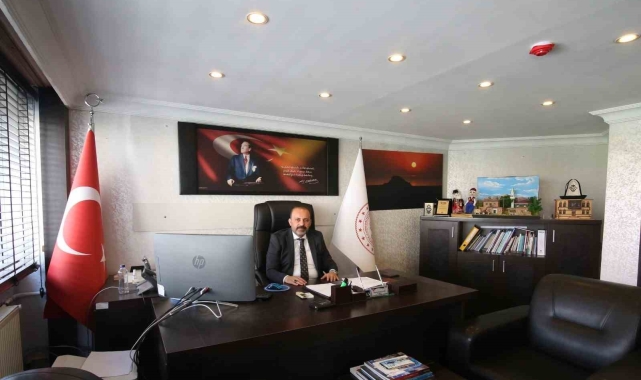 Akdamar Adası'nda 12. Ayin hazırlığı