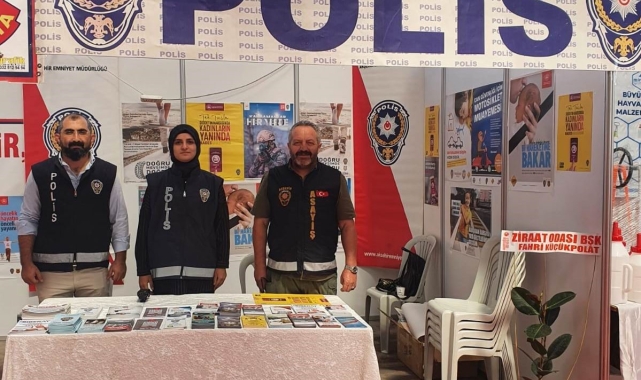 Akşehir İlçe Emniyet Müdürlüğü fuarda stant açtı