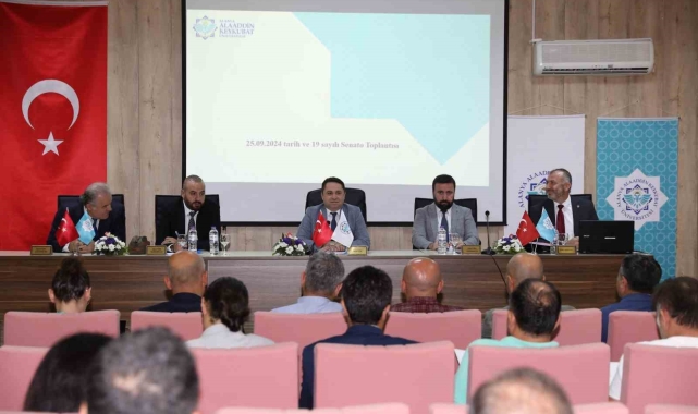 ALKÜ Senato Toplantısı Gazipaşa'da yapıldı