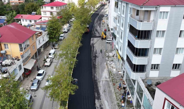 Andırın'da ana arterlerin asfaltları yeniliyor