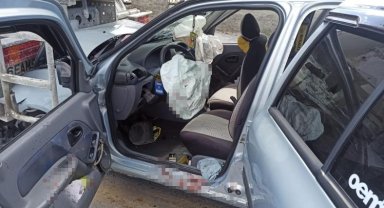 Ankara'da otomobil beton mikserine çarptı: 4 yaralı