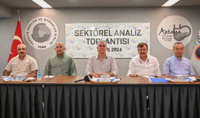 Antalya'da zeytin rekoltesinde geçen yıla göre yüzde 30 artış bekleniyor