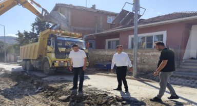 Artova'da altyapı ve asfaltlama çalışması sürüyor