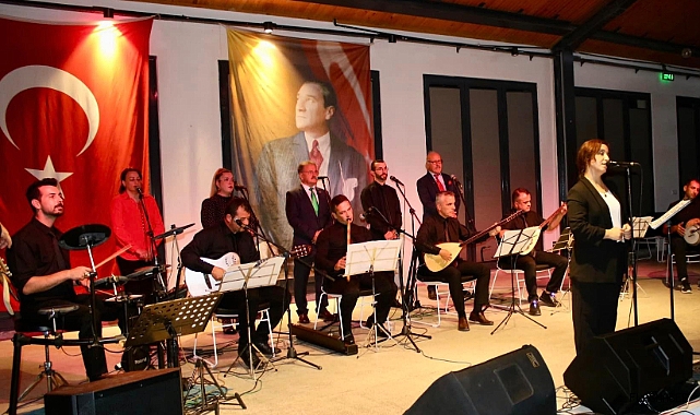 ATATÜRK’ÜN SEVDİĞİ TÜRKÜLER SİNOP’TA YANKILANDI!