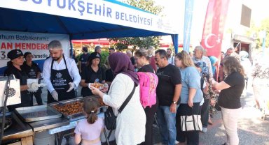 Aydın Büyükşehir Belediyesi'nden merhum Menderes anısına lokma hayrı