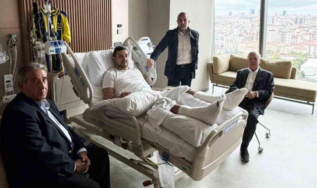 Aziz Yıldırım'dan, Serhat Akın'a geçmiş olsun ziyareti