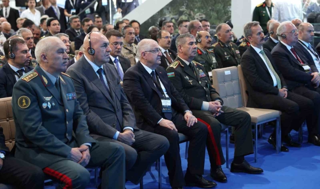 Bakan Güler, Bakü'de Azerbaycan Uluslararası Savunma Sanayii Fuarı'na katılıyor