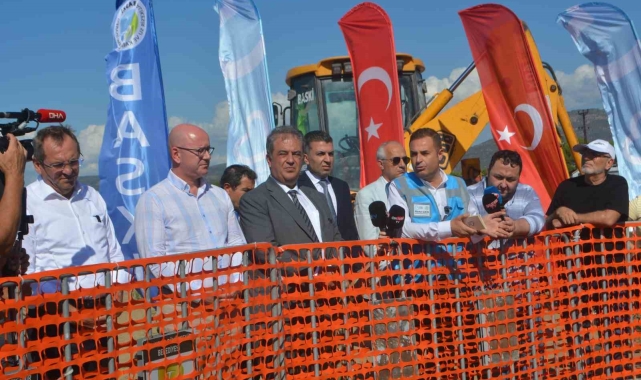 Balıkesir Büyükşehir Belediyesi'nden; Edremit Körfezi'nin kronikleşen altyapı sorununa neşter
