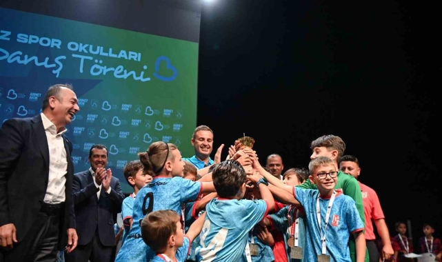 Balıkesir'de Yaz Spor Okulları'nda görkemli kapanış
