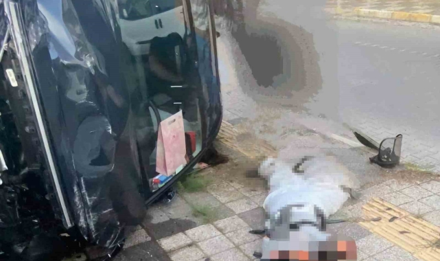 Bandırma'da feci kaza: Belediye çalışanı hayatını kaybetti