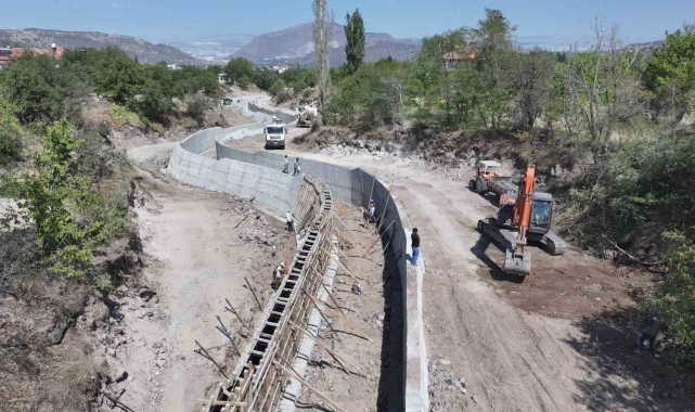 Başkan Özdoğan'dan 'Büyük Su Projesi'ne 2 kilometrelik yeni hat müjdesi