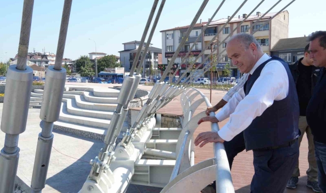 Başkan Özlü biten ve devam eden projeleri inceledi