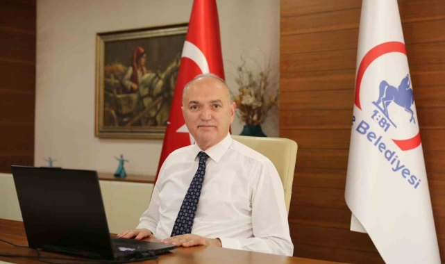 Başkan Özlü'den yeni eğitim öğretim dönemi mesajı