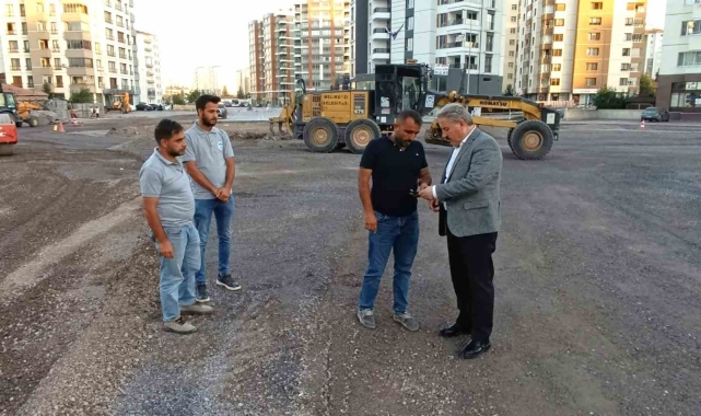 Başkan Palancıoğlu, Yıldırım Beyazıt'ı Hulusi Akar Bulvarı'na bağlayacak büyük kavşak çalışmasını inceledi