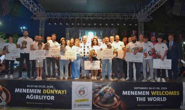 Başkan Pehlivan: "Bu gurur tüm Menemenli hemşehrilerimin"