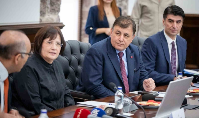 Başkan Tugay: "Samimiyete inanıyorum ve inşallah kısa sürede sonuç alacağız"