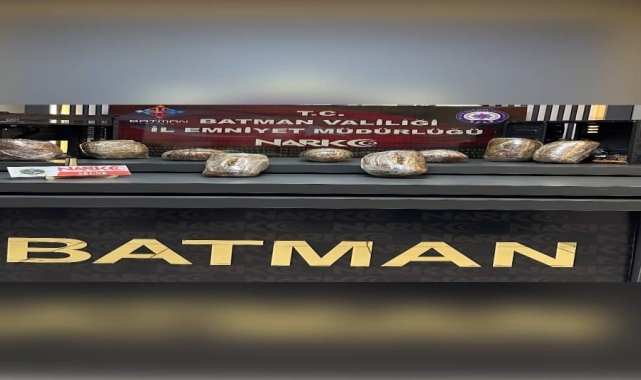 Batman'da bilgisayar kasalarında uyuşturucu ele geçirildi
