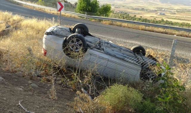 Batman'da virajı alamayan otomobil takla attı: 1 yaralı