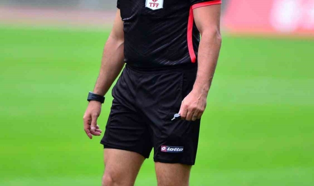 Beşiktaş - Sivasspor maçının VAR'ı Mustafa İlker Coşkun