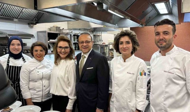BEUN mezunu Böyükaslan Uluslararası Türk Mutfağı Tanıtım Etkinliği'nde yer aldı