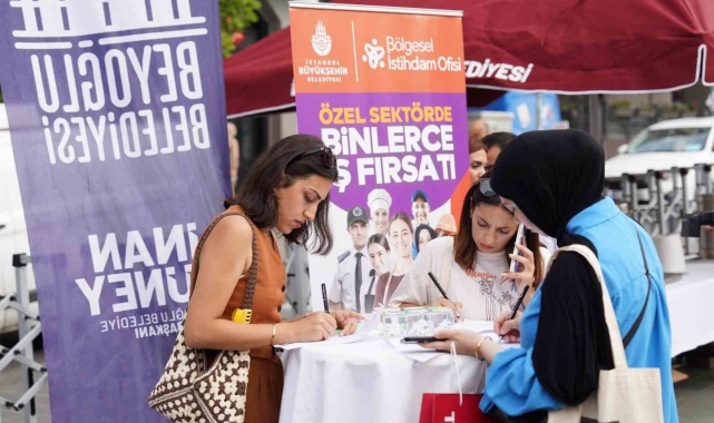 Beyoğlu'nda "Kariyer Fırsatları Buluşması" düzenlendi
