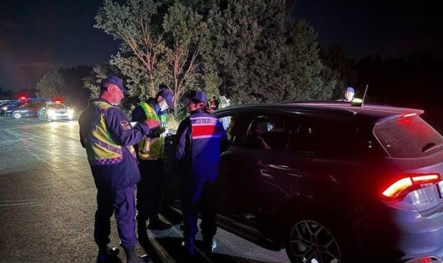 Bilecik'te 2 bin 550 şahıs ve 350 araç sorgulandı