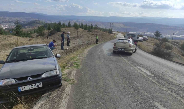 Bilecik'te meydana gelen trafik kazasında 2 kişi yaralandı