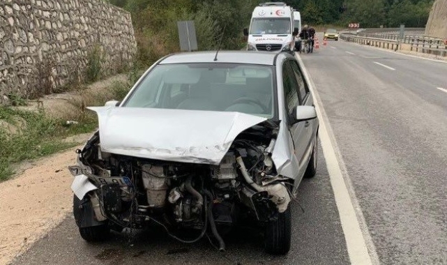 Bilecik'te trafik kazası: 3 yaralı