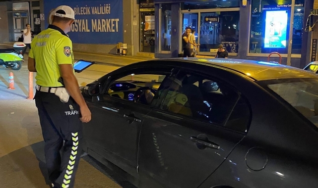 Bilecik'te trafik kurallarını ihlal eden sürücülere 107 bin 526 TL ceza