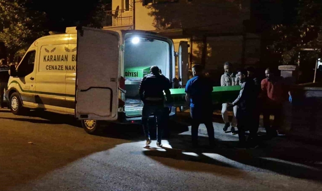 Birlikte alkol aldığı komşusunu bıçaklayarak öldürdü