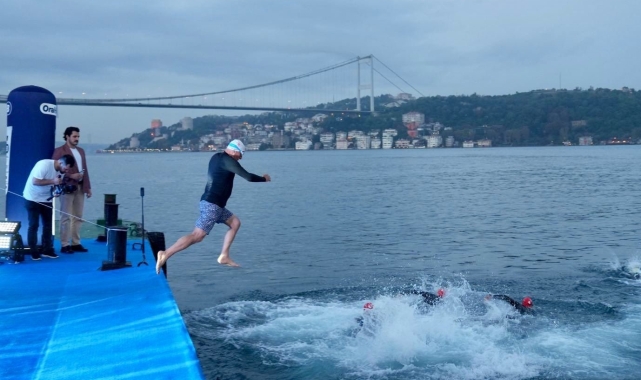 Boğazda yüzen tek Başkan