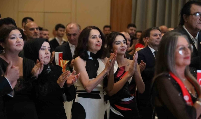 Bolsev Vakfı kuruldu: En az bin öğrenciye burs verilecek
