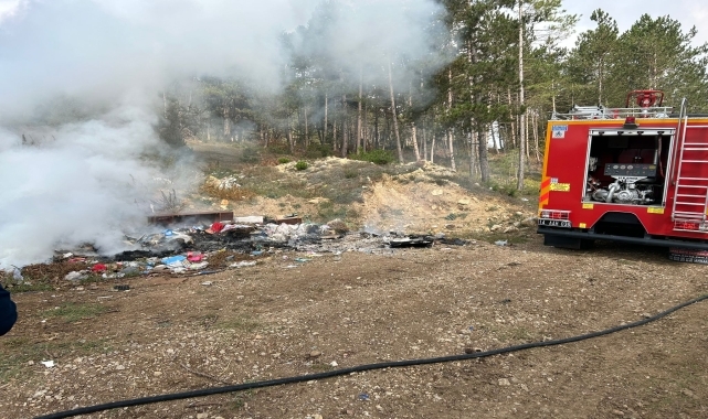 Bolu'da çöplük alanda çıkan yangın söndürüldü