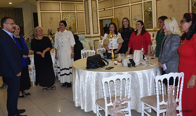 BOYABAT'TA AHİLİK HAFTASI'NDA KADIN ESNAFLARA YÖNELİK PROGRAM DÜZENLENDİ!