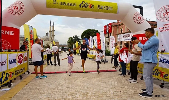 BOYABATLI ESNAFTAN ULUSLARARASI MARATONDA BÜYÜK BAŞARI!