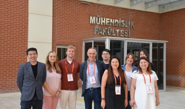 BŞEÜ'de, 'Sürdürülebilir Kalkınma ve Döngüsel Ekonominin Sağlanmasında Mikroalgle' konferansı gerçekleştirildi