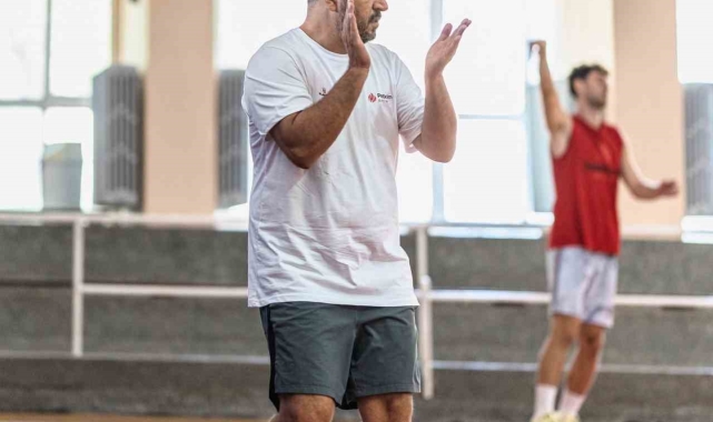 Burak Gören: "Aliağa'yı, Basketbol Şampiyonlar Ligi'nde temsil etmek istiyoruz"