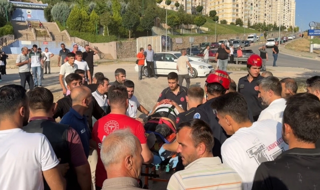 Bursa'da minibüs dereye uçtu: Sürücü nefes kesen operasyonla kurtarıldı