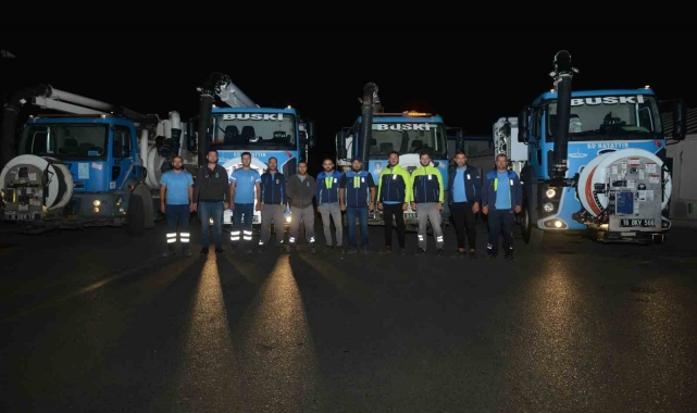 Bursa'da sel felaketlerine karşı ızgara ve rögarlar temizleniyor