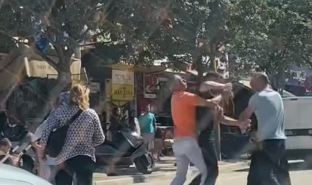 Bursa'da yol verme kavgası boks maçını aratmadı