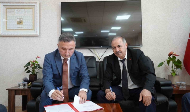 Büyükşehir ve İl Milli Eğitim Müdürlüğü'nden İtfaiyecilik Bölümü öğrencilerine destek