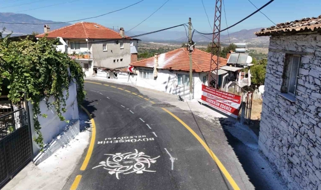Büyükşehir'den Bozdoğan'da yol yapım çalışması