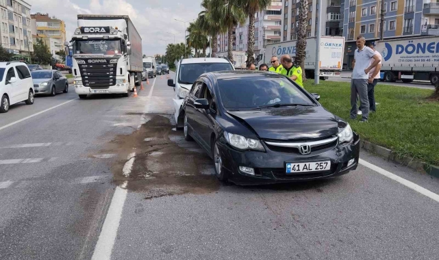 Çarşamba'da 3 araçlı zincirleme kaza: 3 yaralı