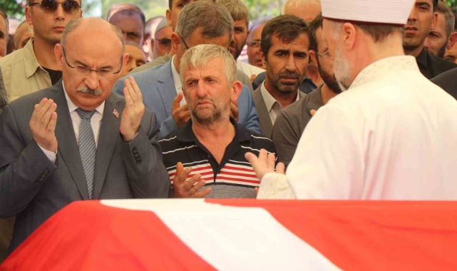 Cephanelik gibi patlayan fabrikada hayatını kaybetmişti, son yolculuğuna uğurlandı