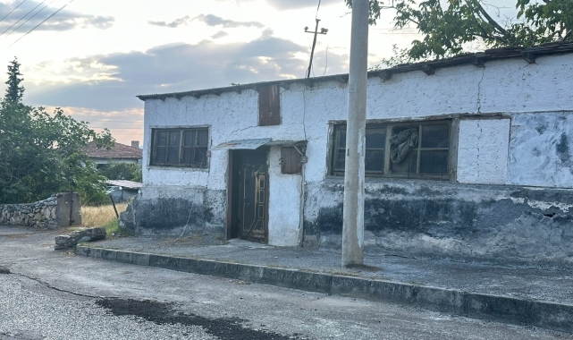 Çorum'da 60 yaşındaki kişi evinde ölü bulundu