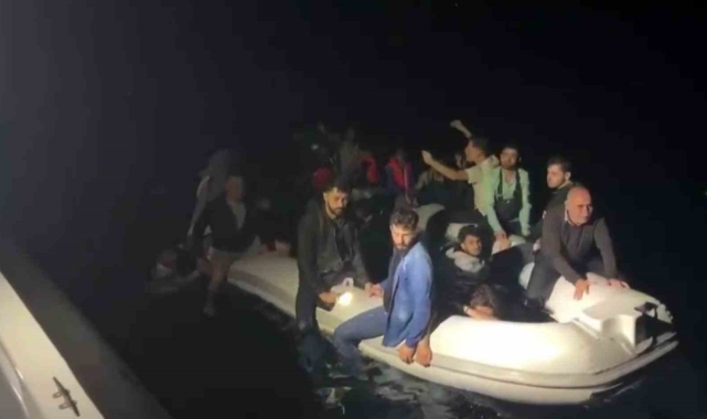 Dalaman açıklarında 22 düzensiz göçmen kurtarıldı