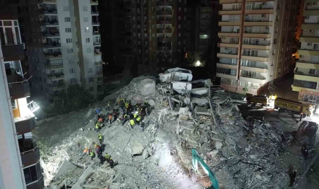 Depremde 42 kişinin öldüğü apartmanın mühendisi belediyeyi suçlayıp tahliyesini istedi